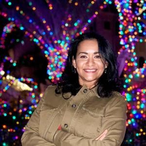 Meet your Posher, Edith